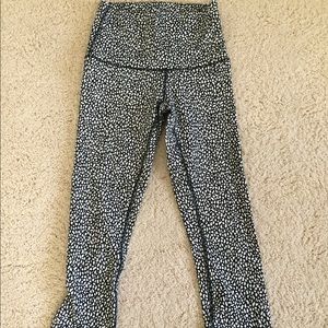 Lululemon wunder under crop leggings excellent